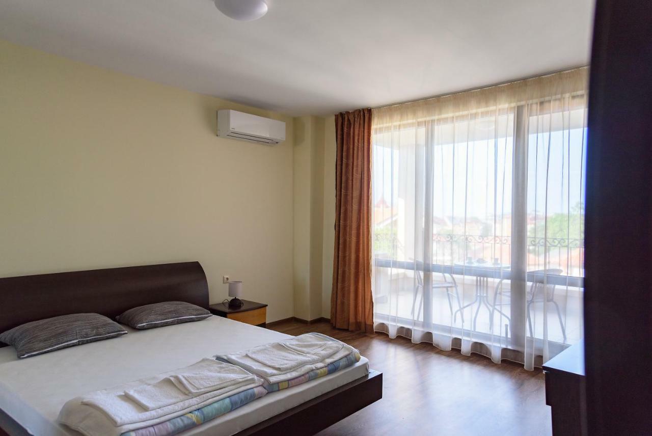 Gradina Hotell Tjernomorets Exteriör bild