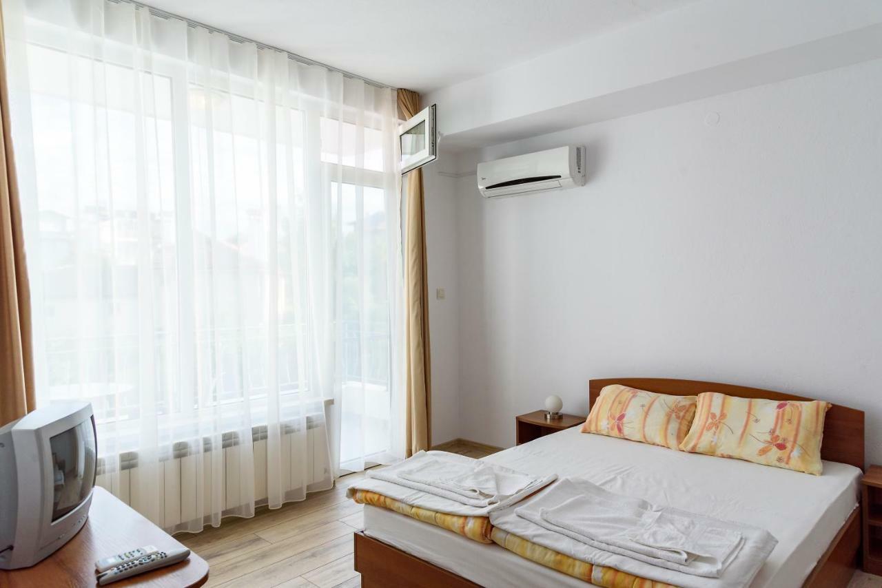 Gradina Hotell Tjernomorets Exteriör bild