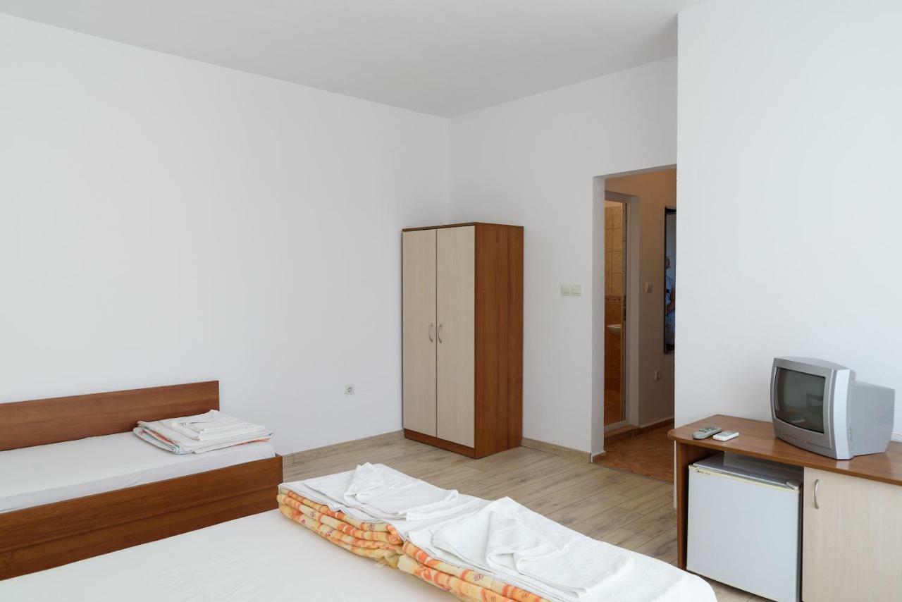 Gradina Hotell Tjernomorets Exteriör bild