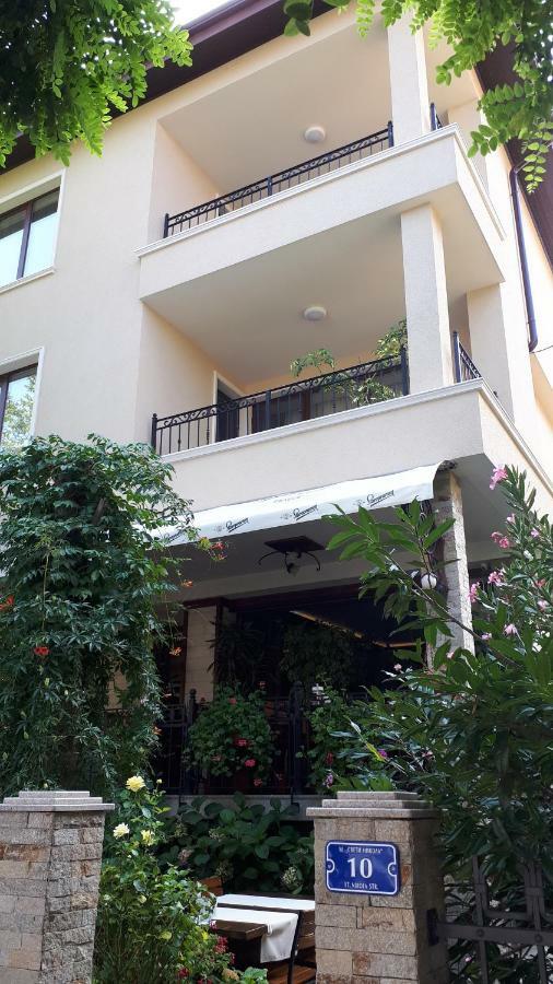 Gradina Hotell Tjernomorets Exteriör bild